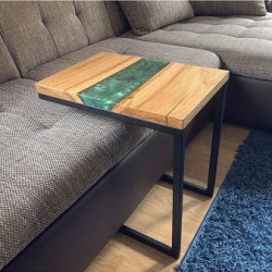 Kundenprojekt: River table mit Epoxid Harz aus Eiche von der WOODfactory